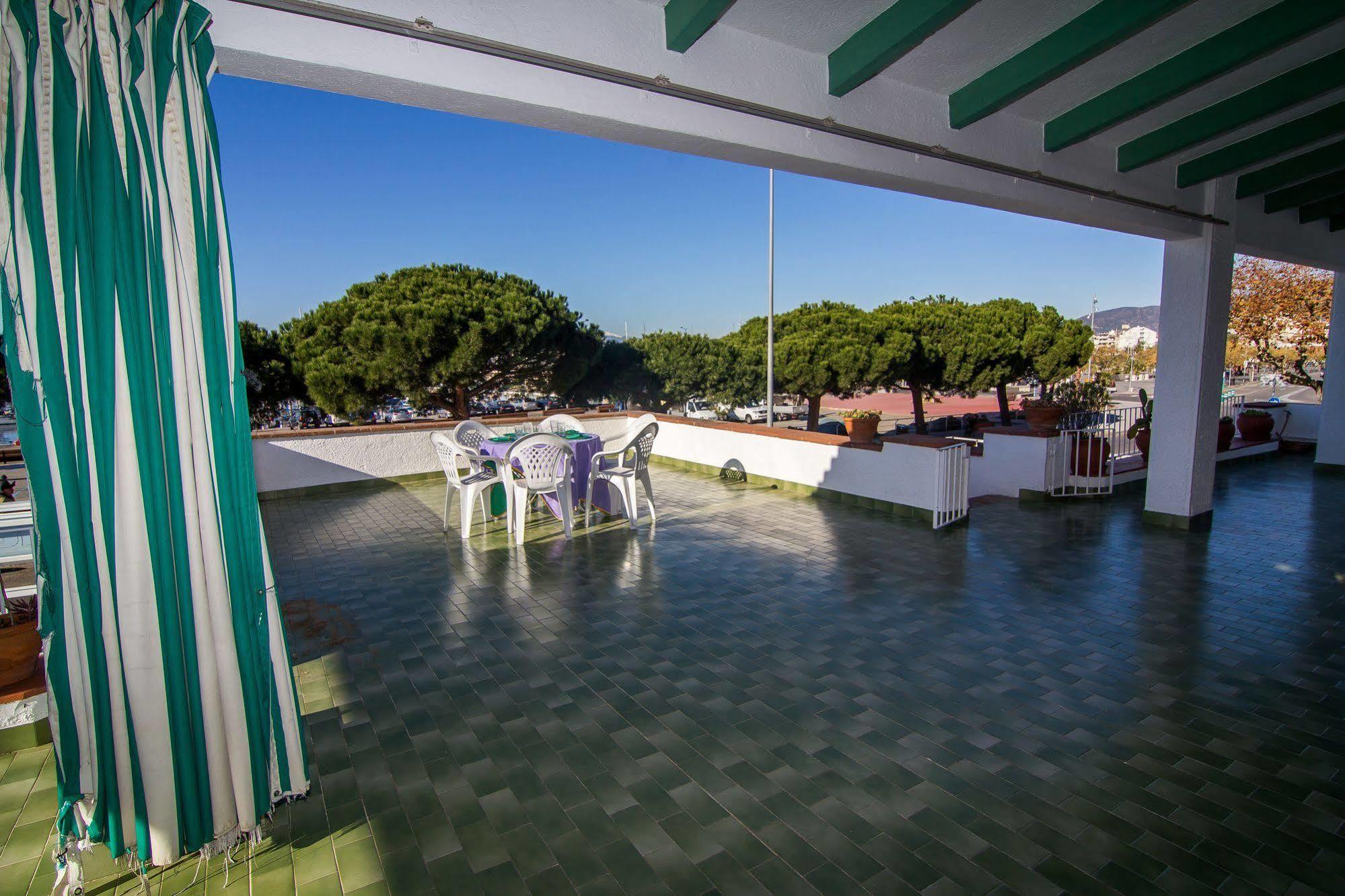 Vila Agi Casa Puerto Roses Exteriér fotografie